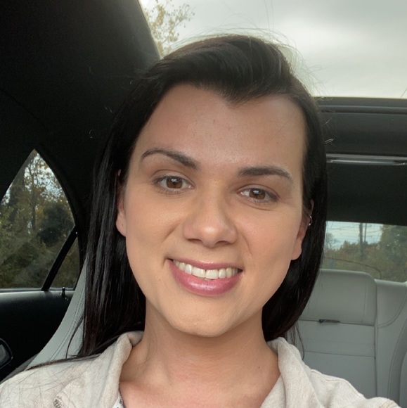 Meet your Posher, Jordyn - Picture 1 of 1